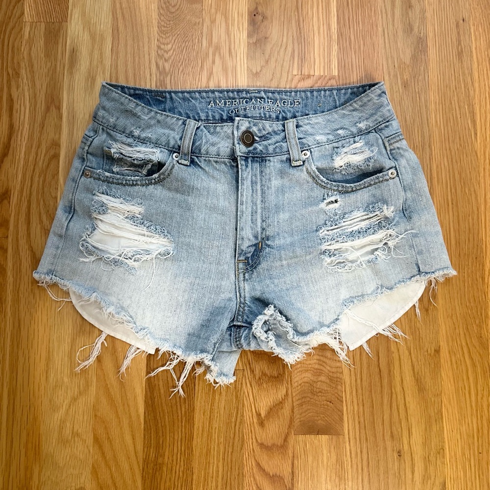 American Eagle Outfitters Women's Ripped Jean Shorts - Light Blue